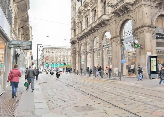 Trilocale In Piazza Duomo Apartamento